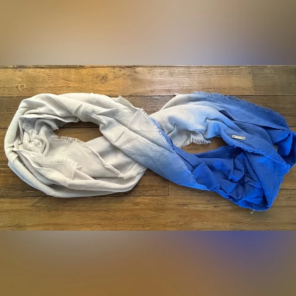 BENCH Blue & Light Gray Ombré Infinity Scarf | Lightweight Soft Frayed Trim